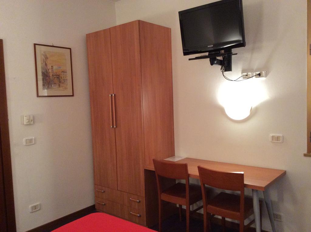 Hotel San Marco Arezzo Phòng bức ảnh