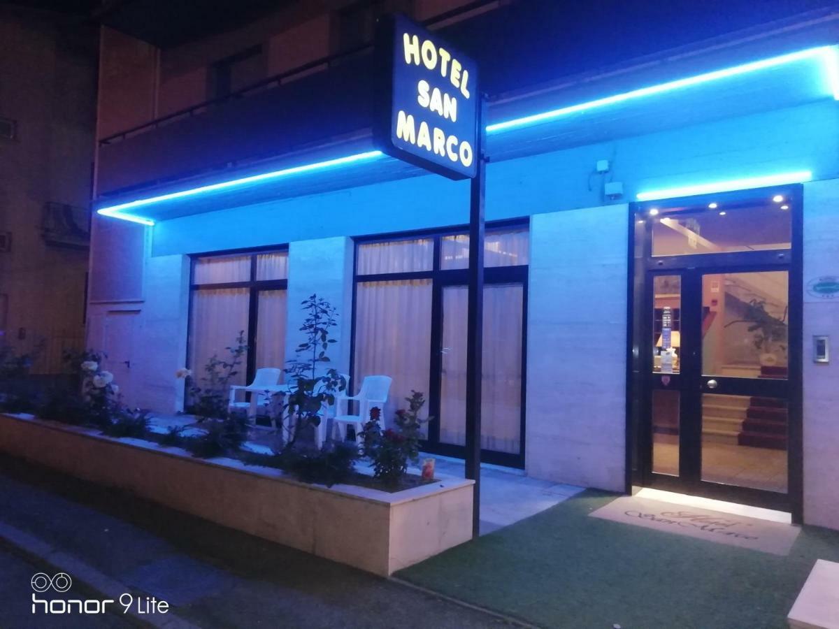 Hotel San Marco Arezzo Ngoại thất bức ảnh